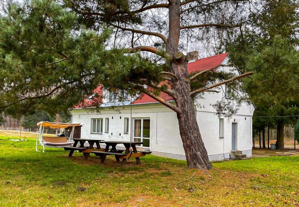 Wellness Hotel Orlik Kozarovice Exterior foto