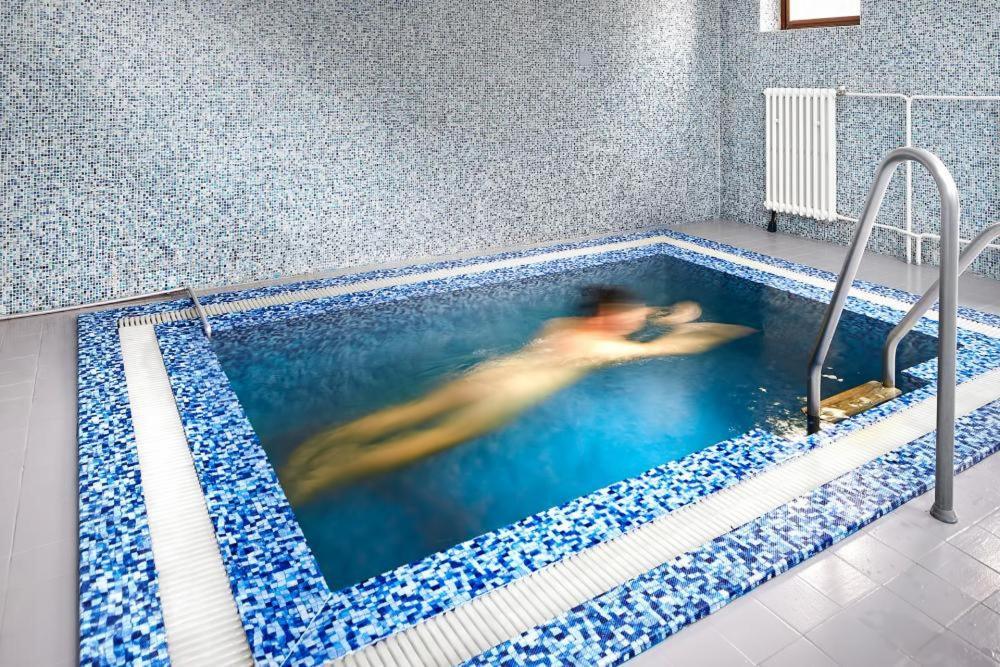 Wellness Hotel Orlik Kozarovice Exterior foto