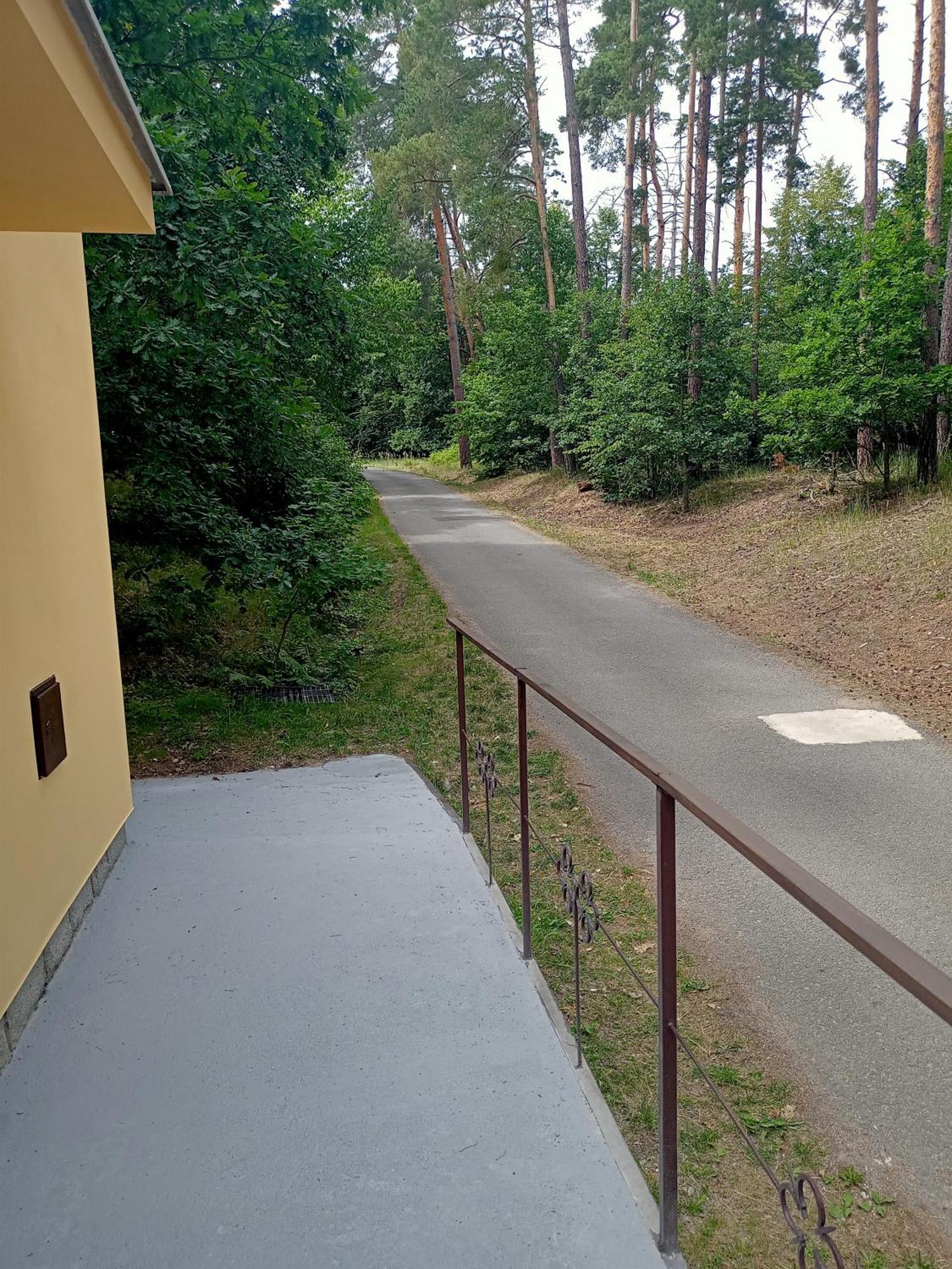 Wellness Hotel Orlik Kozarovice Exterior foto